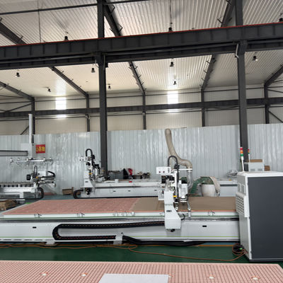 kupować Dwustronny stół roboczy CNC Nesting Router 60m/min do paneli szaf biurowych online manufacture